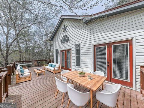 144 Banner CIR Ellijay GA 30540