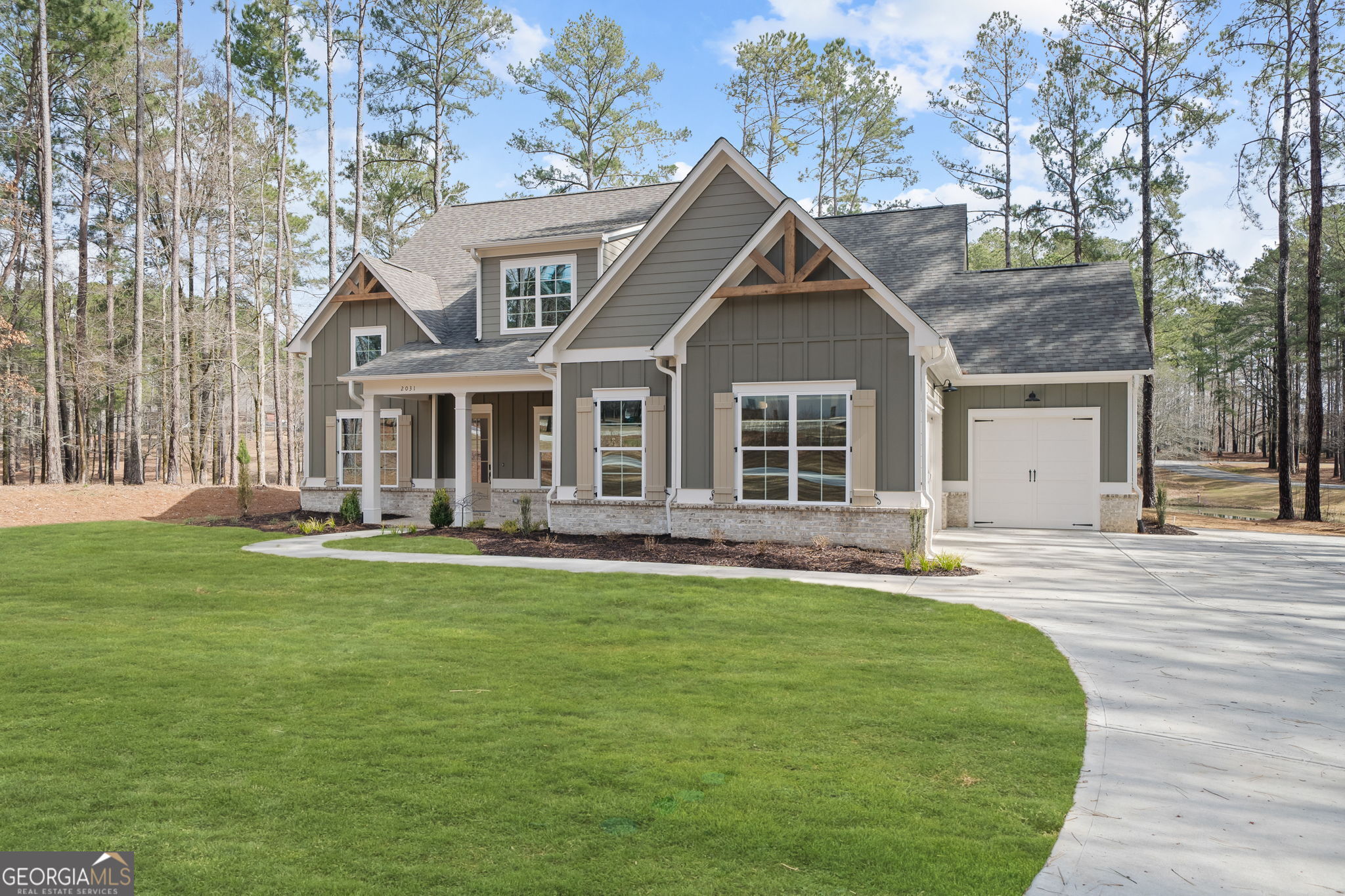 2031 Pine Valley CT
