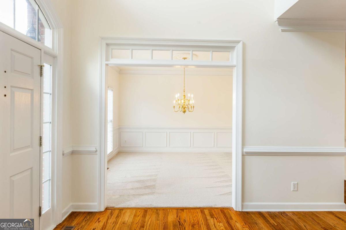 184 Rugby DR