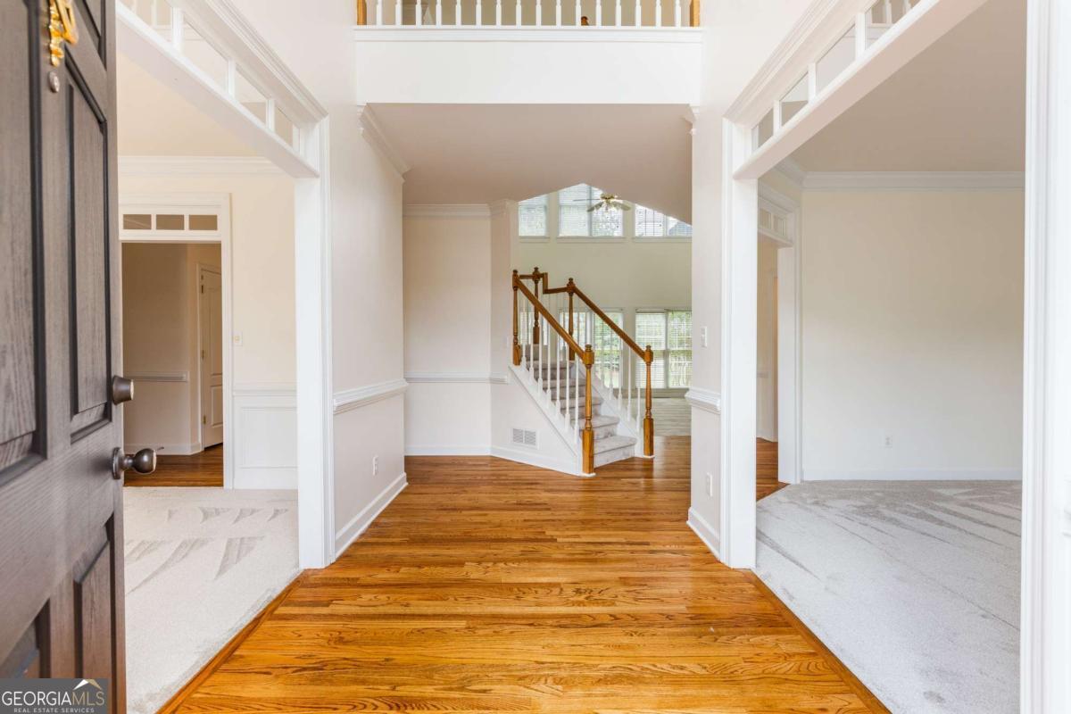 184 Rugby DR