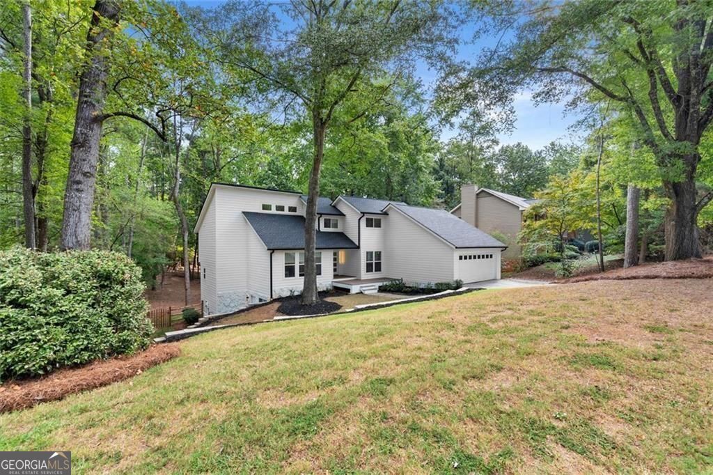 3040 Roxburgh DR