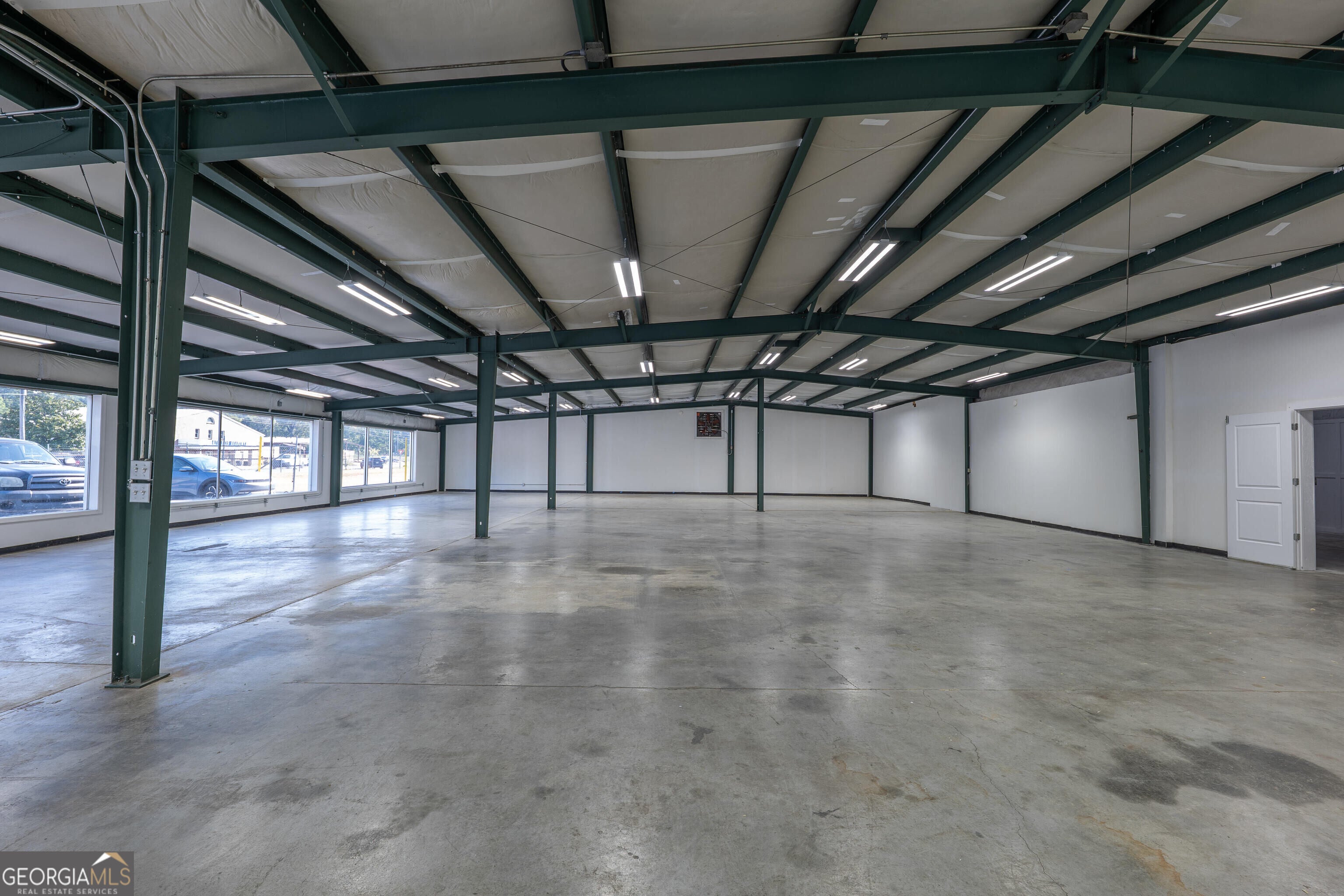 1290 Curtis PKWY SE