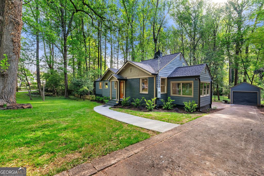 Photo of 1186 Thomas Road, decatur, GA 30030 (MLS # 10755999)
