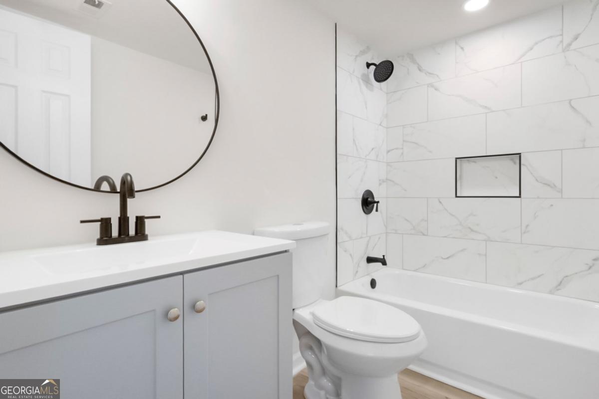 Wimbledon Place - Residential