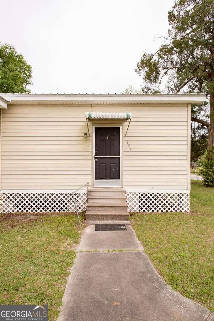 View Waycross, GA 31503 house