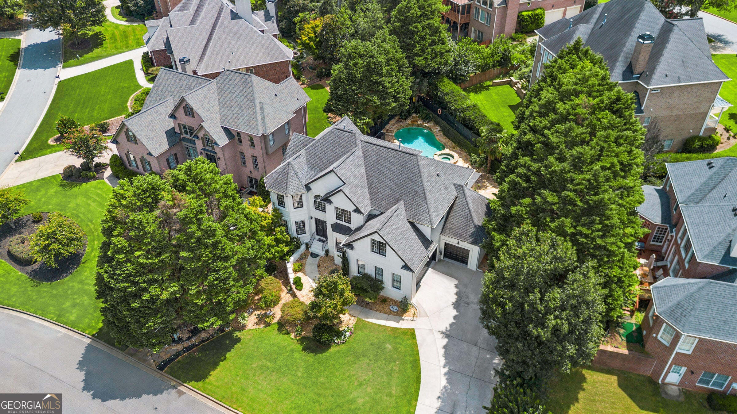 575 Saint Regis LN