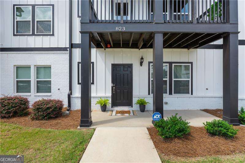 Ridgewalk Landing - Residential