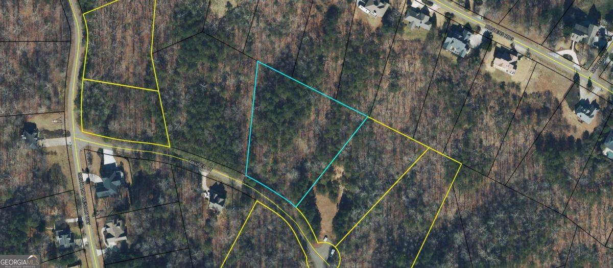 Discover this beautiful wooded lot in the established Hunter's Ridge neighborhood! With no HOA restrictions, you're free to bring your own builder and design your dream home. Tucked away on a quiet cul-de-sac, this property offers exceptional privacy and low traffic. Conveniently located just minutes from downtown Jasper, schools, and shopping, this is an incredible opportunity to create your own secluded retreat close to it all.
