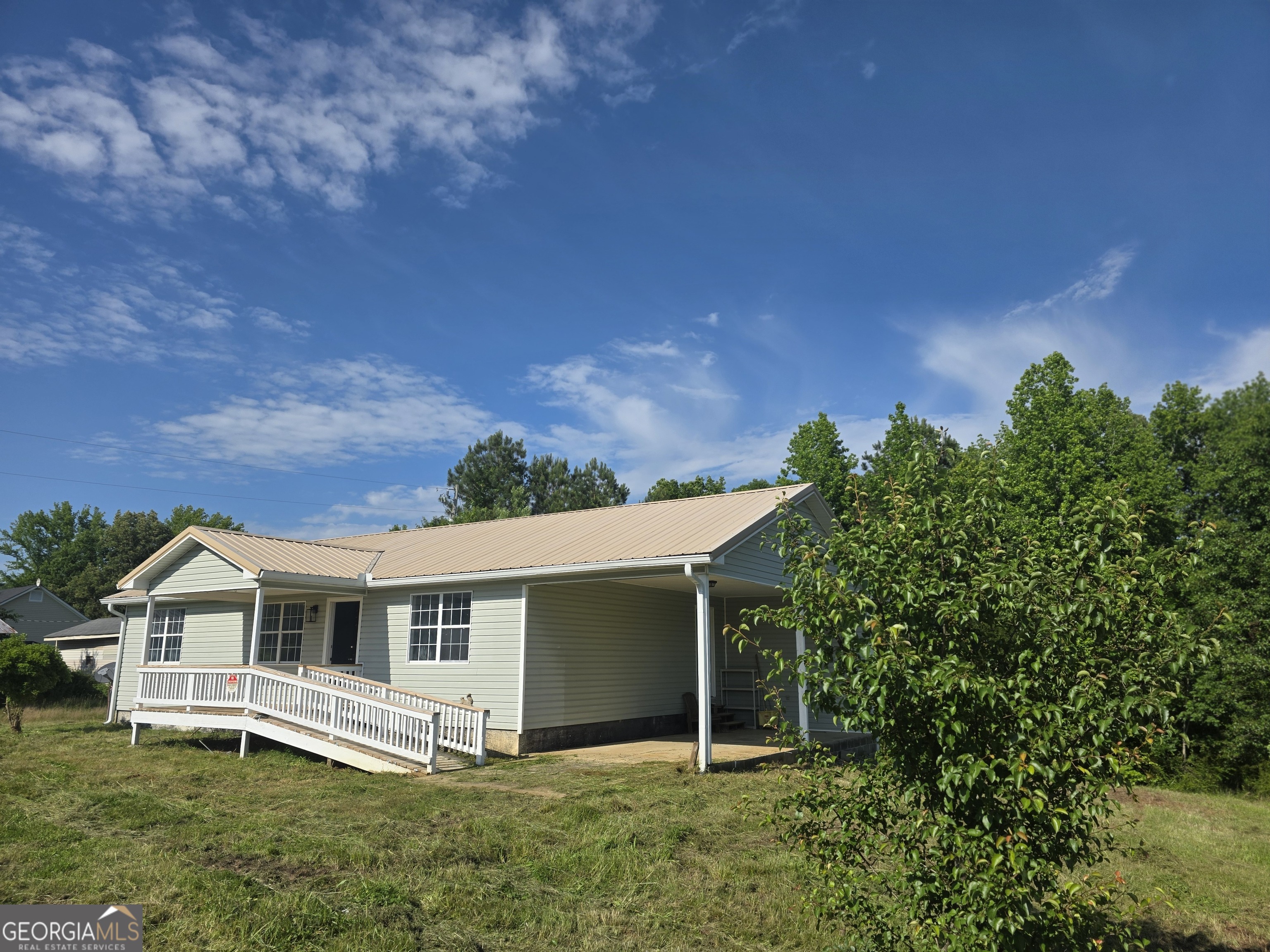 Listing image 1
