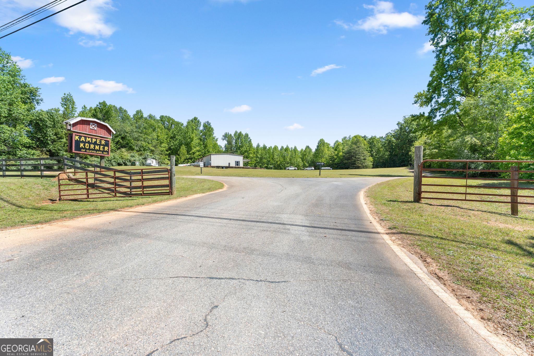 3158 Highway 129 N