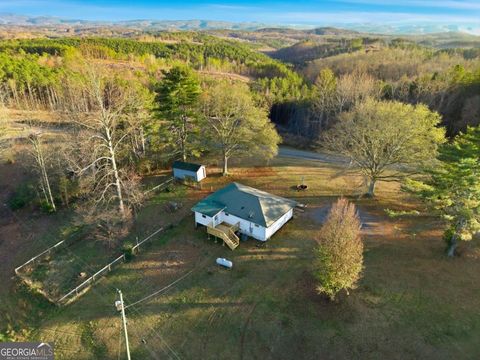 572 Young LOOP Fairmount GA 30139