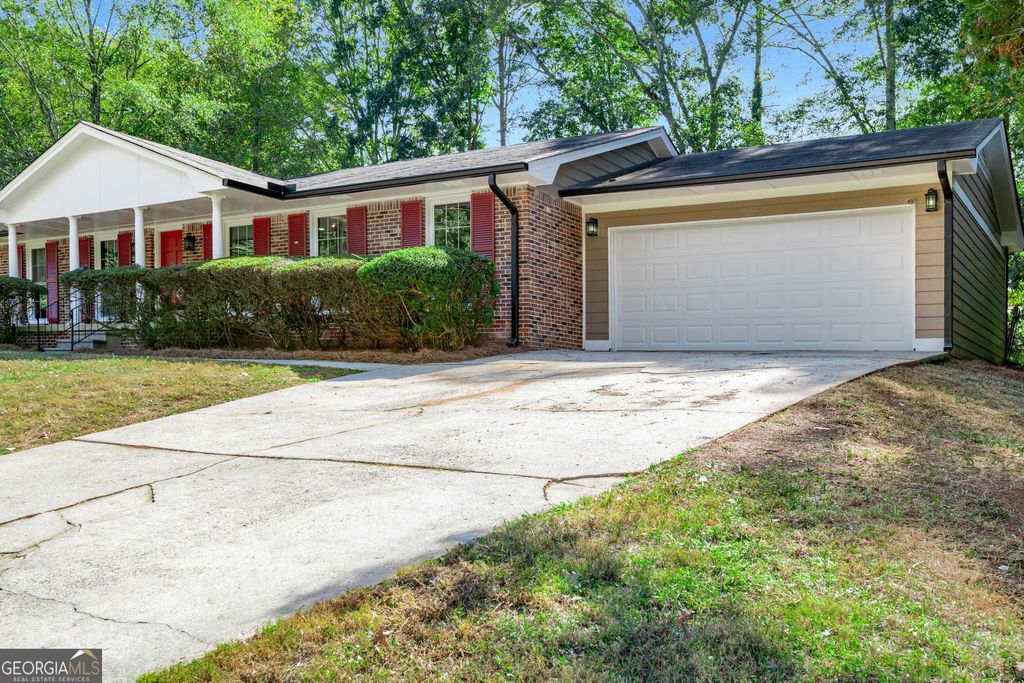 Photo of 4889 Fairforest Drive, Stone Mountain, GA 30088 (MLS # 10631911)