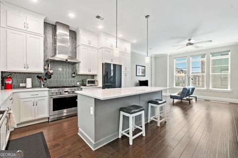 Photo of 597 Broadview Place NE, Atlanta, GA 30324 (MLS # 10563388)