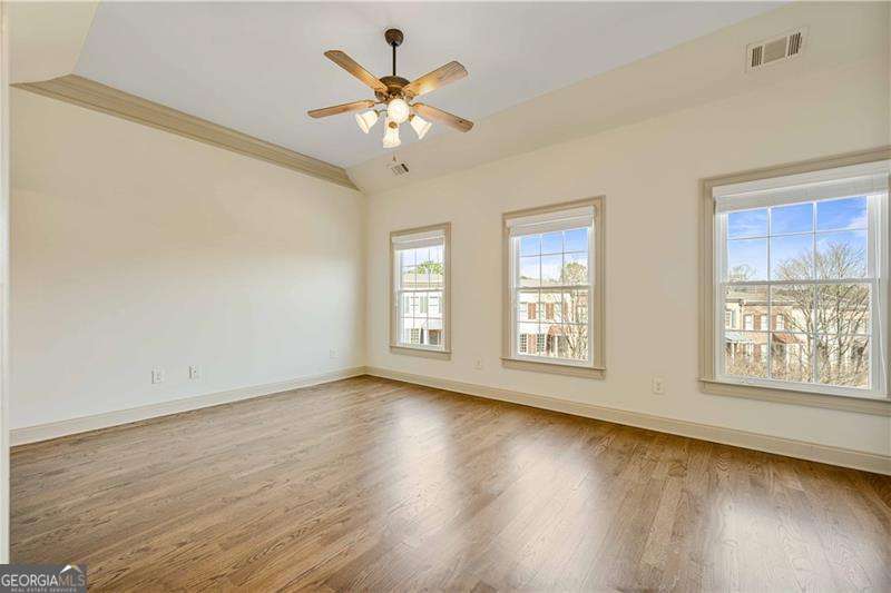 Atlanta, Georgia 30328, United States, 2 Bedrooms Bedrooms, ,4 BathroomsBathrooms,Residential,Active,90820