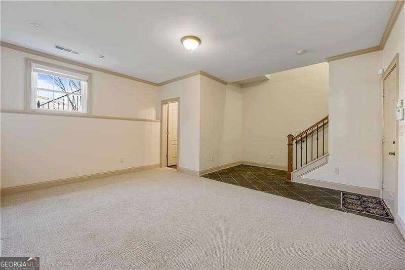 Atlanta, Georgia 30328, United States, 2 Bedrooms Bedrooms, ,4 BathroomsBathrooms,Residential,Active,90820