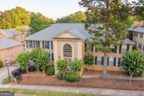 Photo of 750 Dalrymple Road #L3, Atlanta, GA 30328 (MLS # 10781362)
