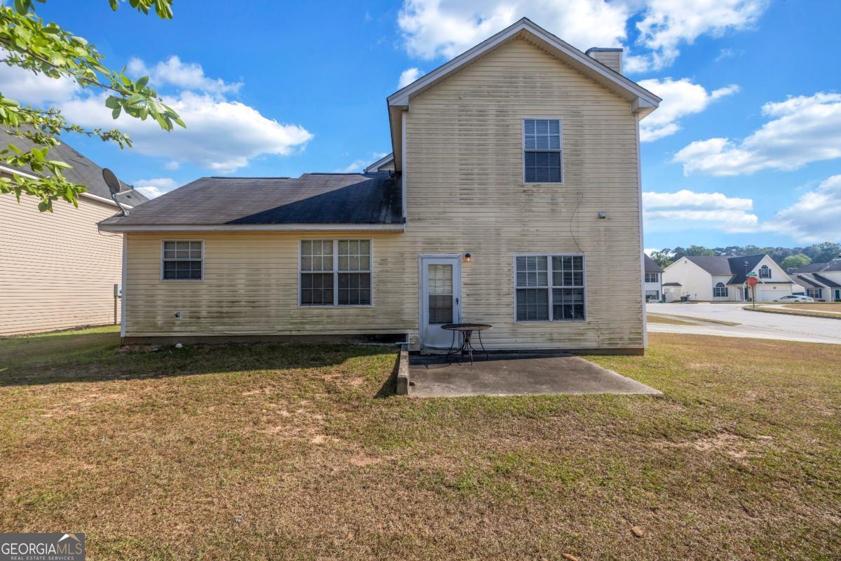 1289 Labrador LN