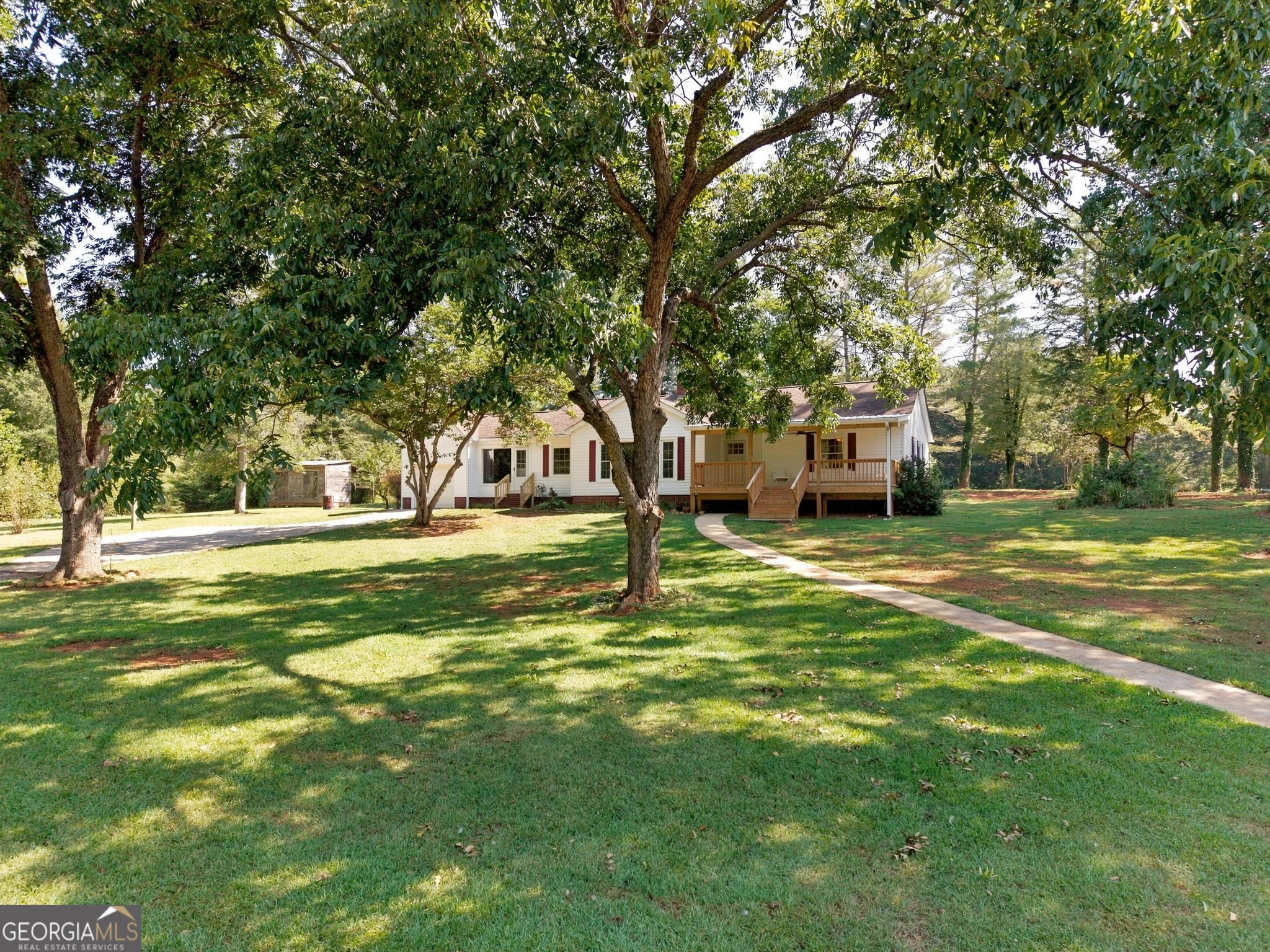 8 Perry Farm Road SW, Cave Spring, GA, 30124
