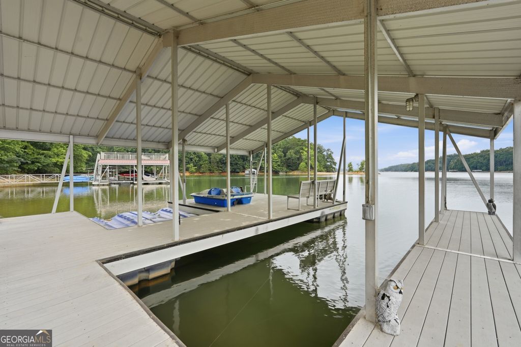 Photo of 1052 Lakemont Drive, Gainesville, GA 30501 (MLS # 10794839)