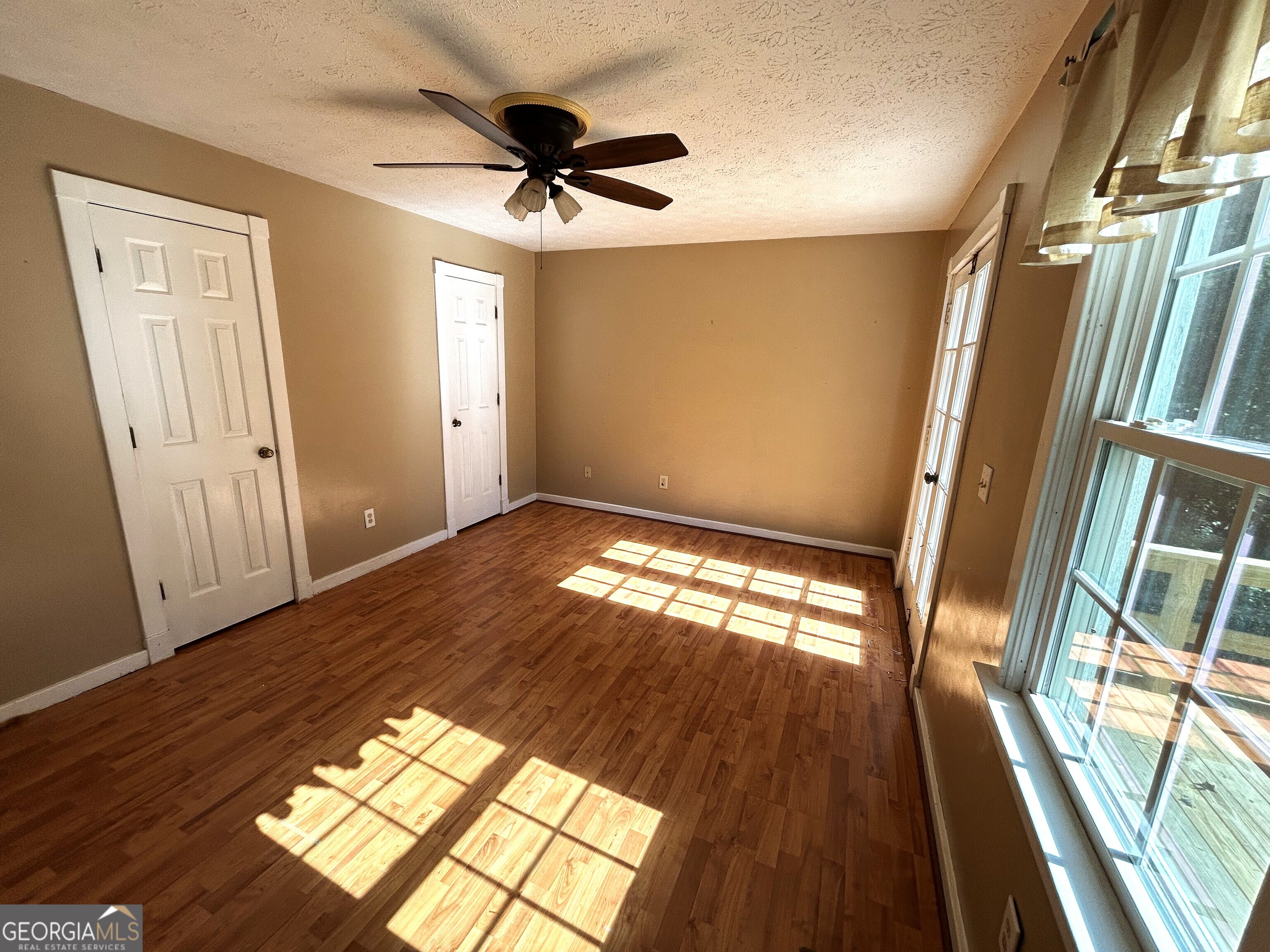 Spring Valley - Residential