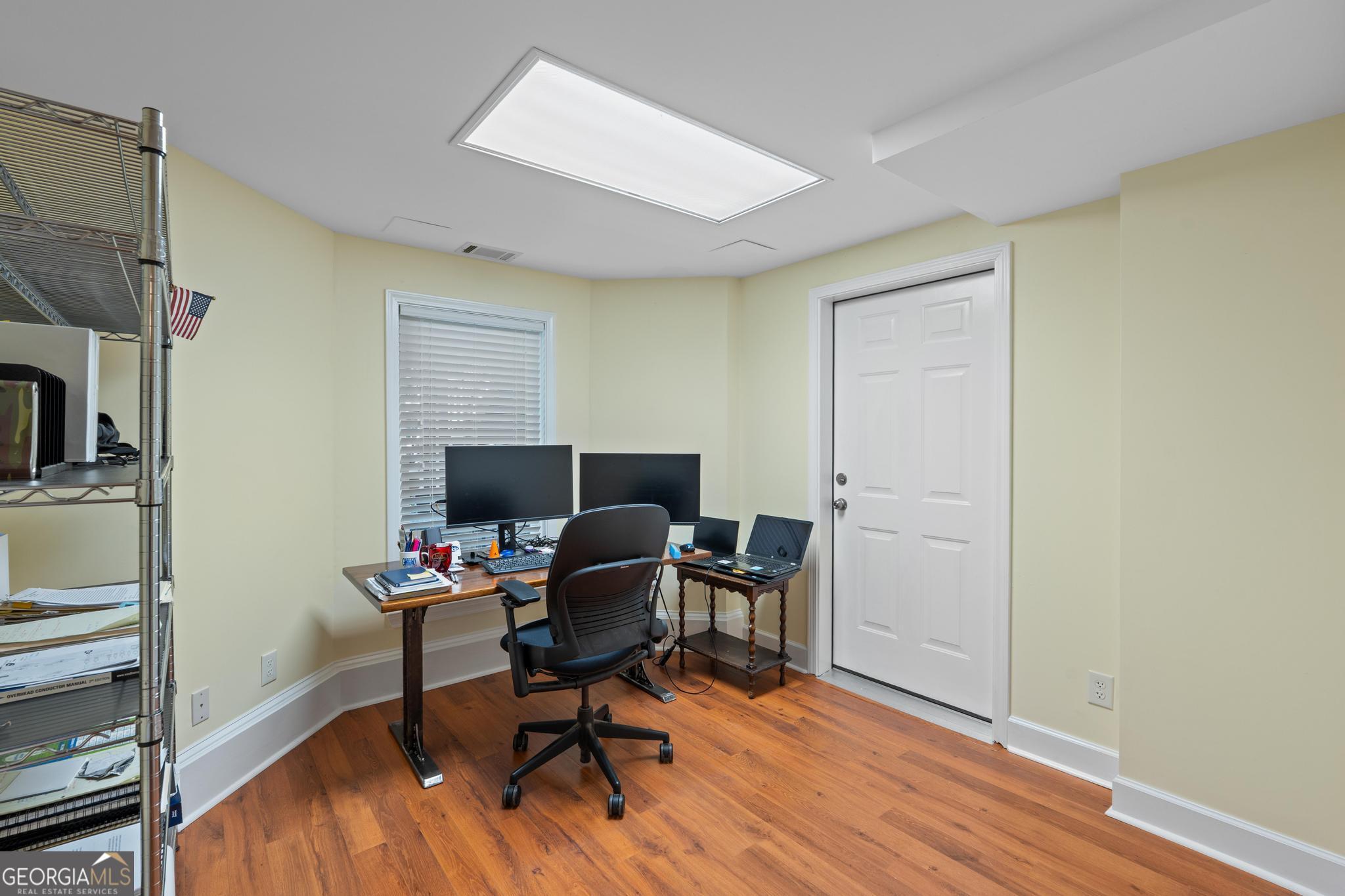 Lakehaven - Residential