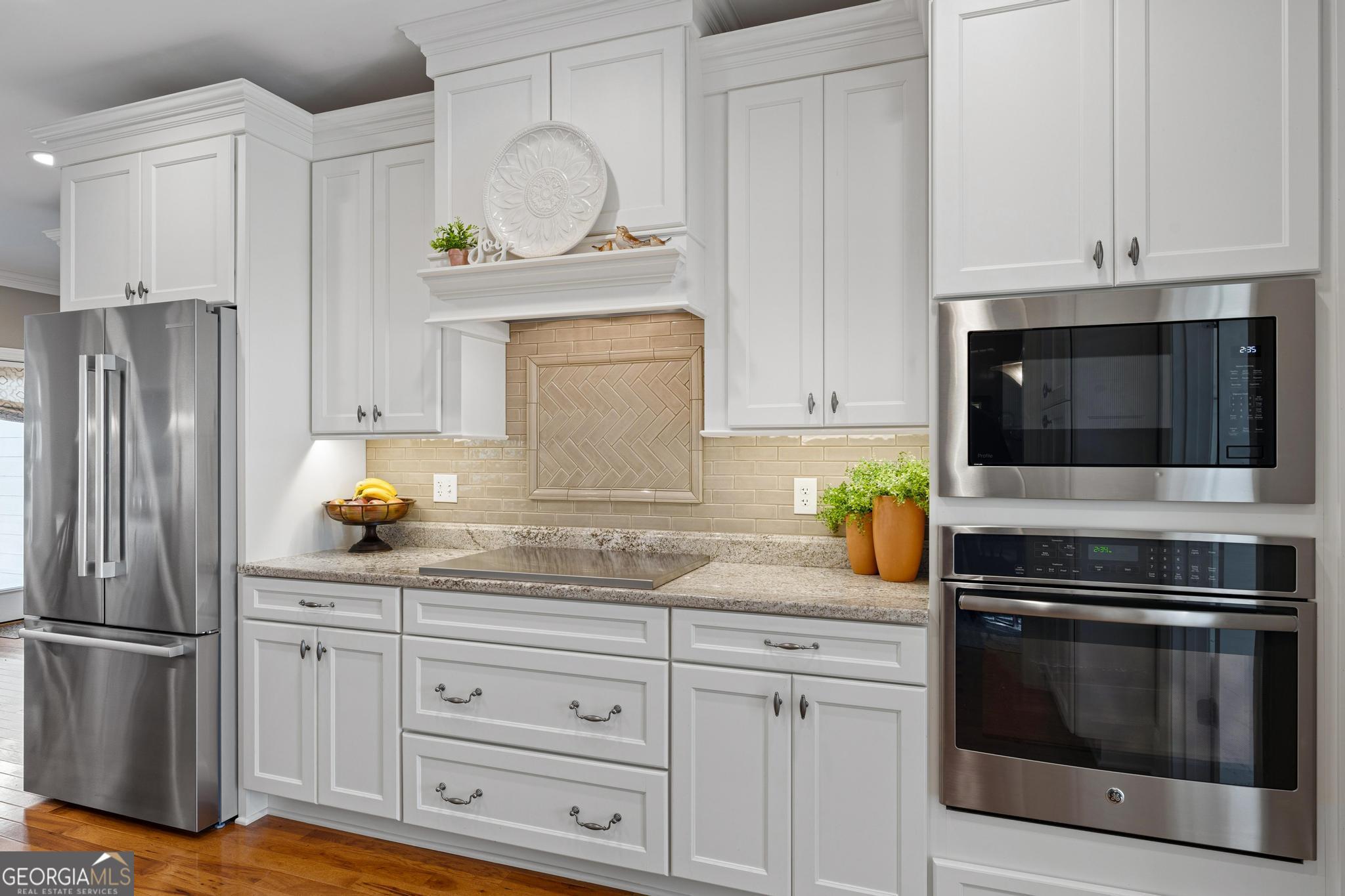 Lakehaven - Residential
