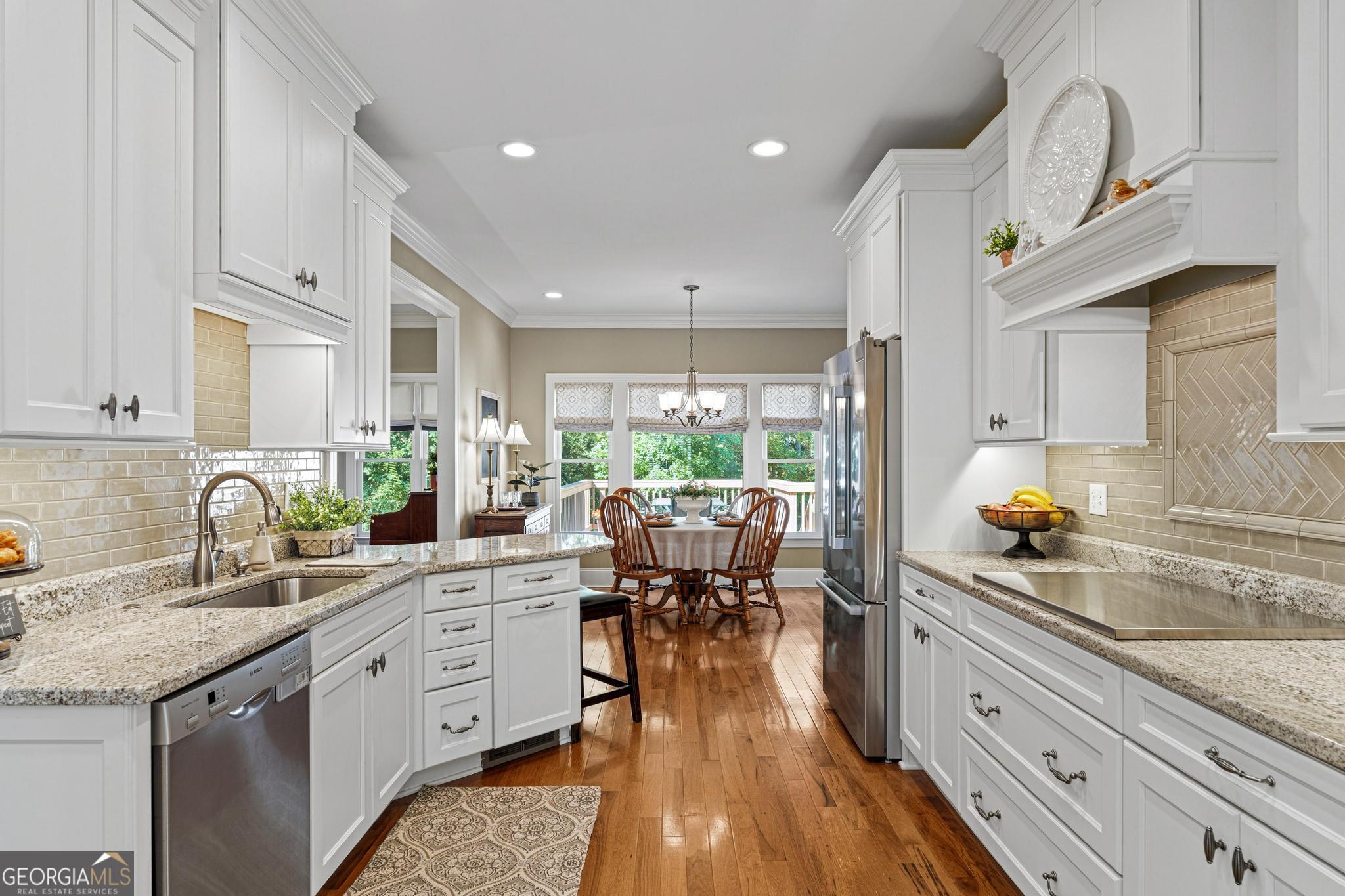 Lakehaven - Residential