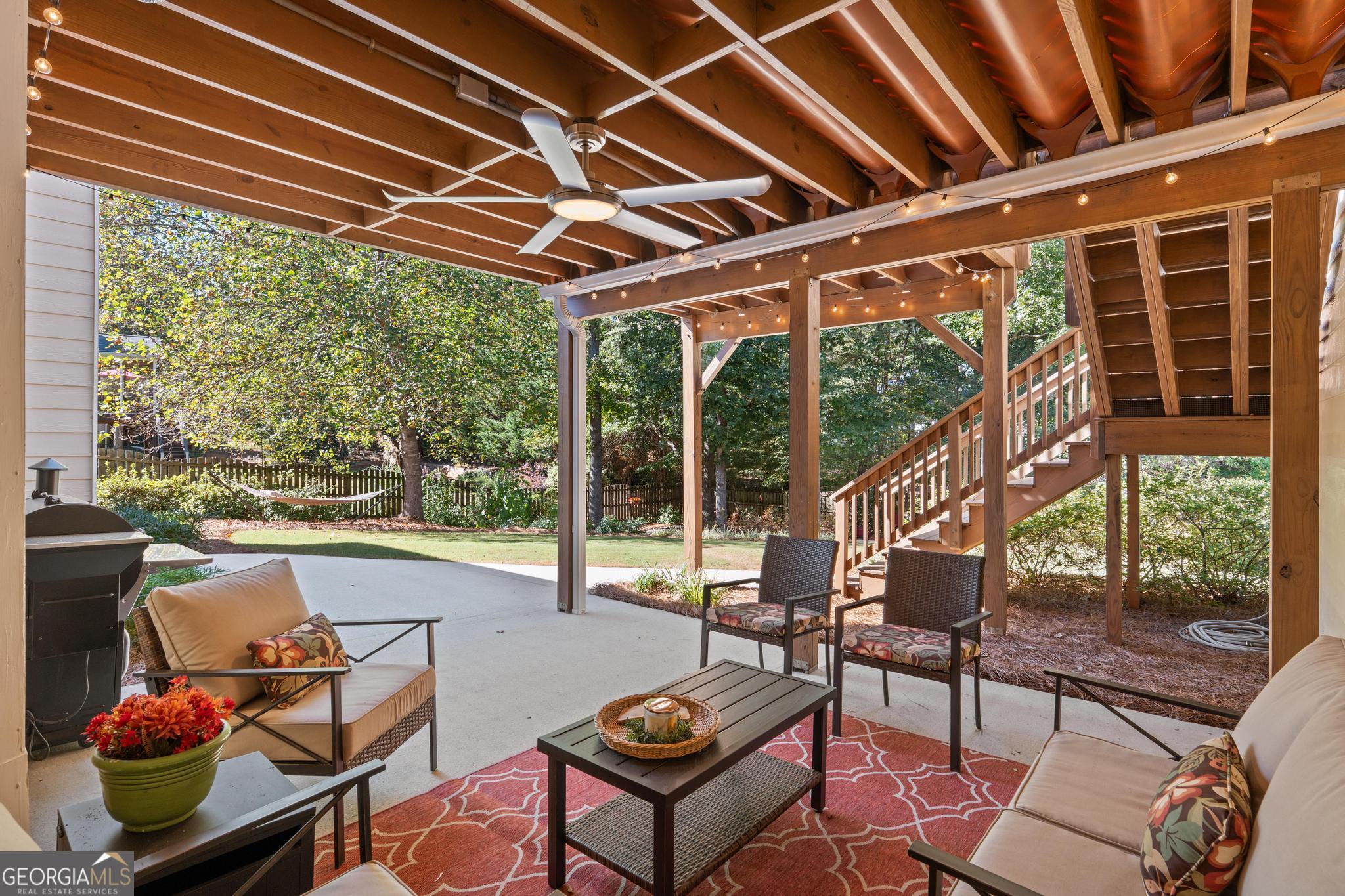 Lakehaven - Residential