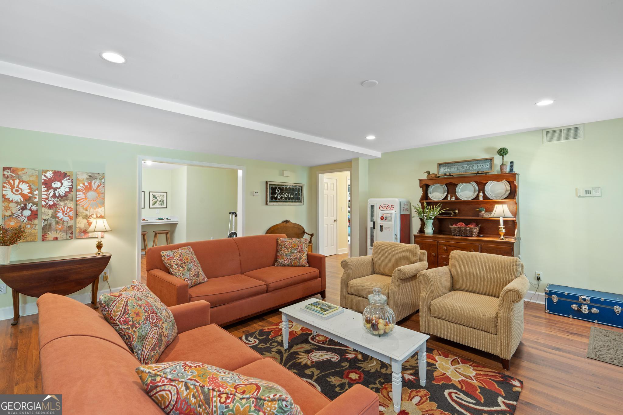 Lakehaven - Residential