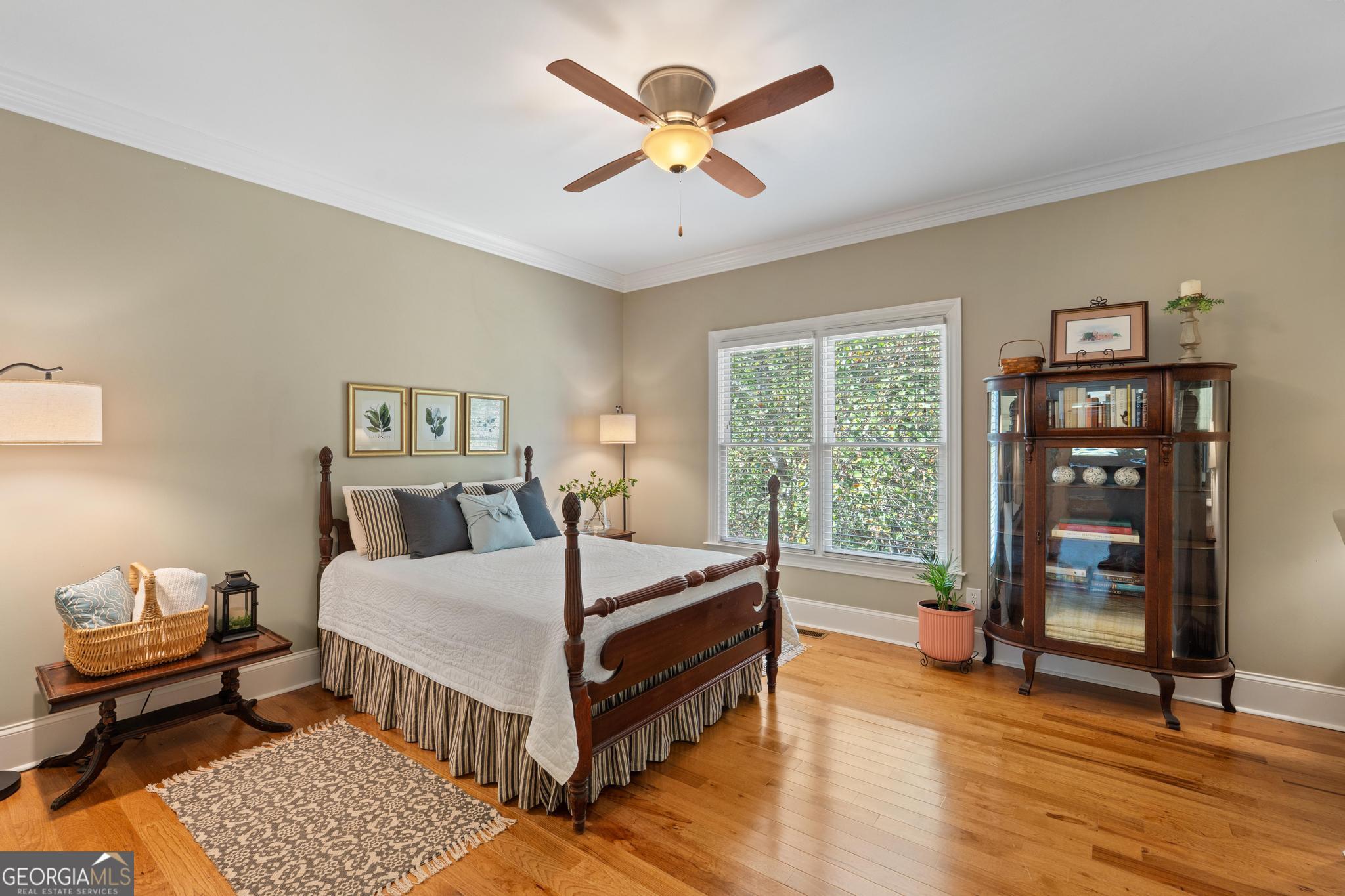 Lakehaven - Residential