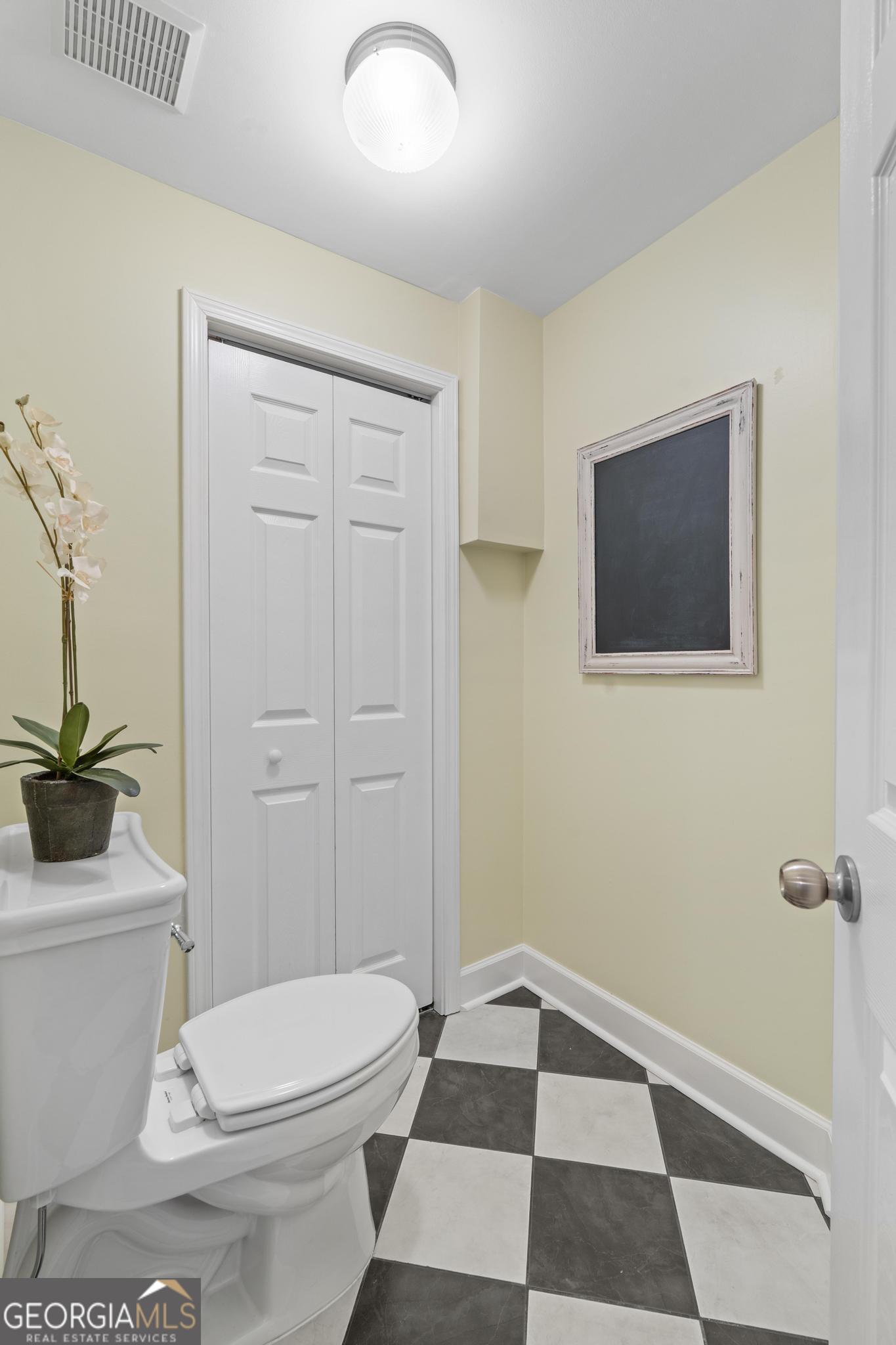 Lakehaven - Residential