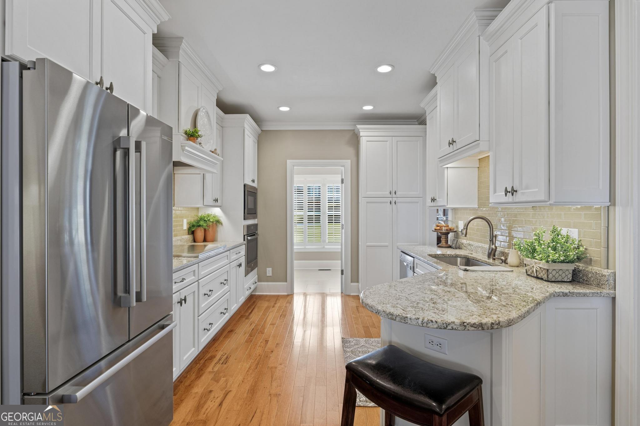 Lakehaven - Residential