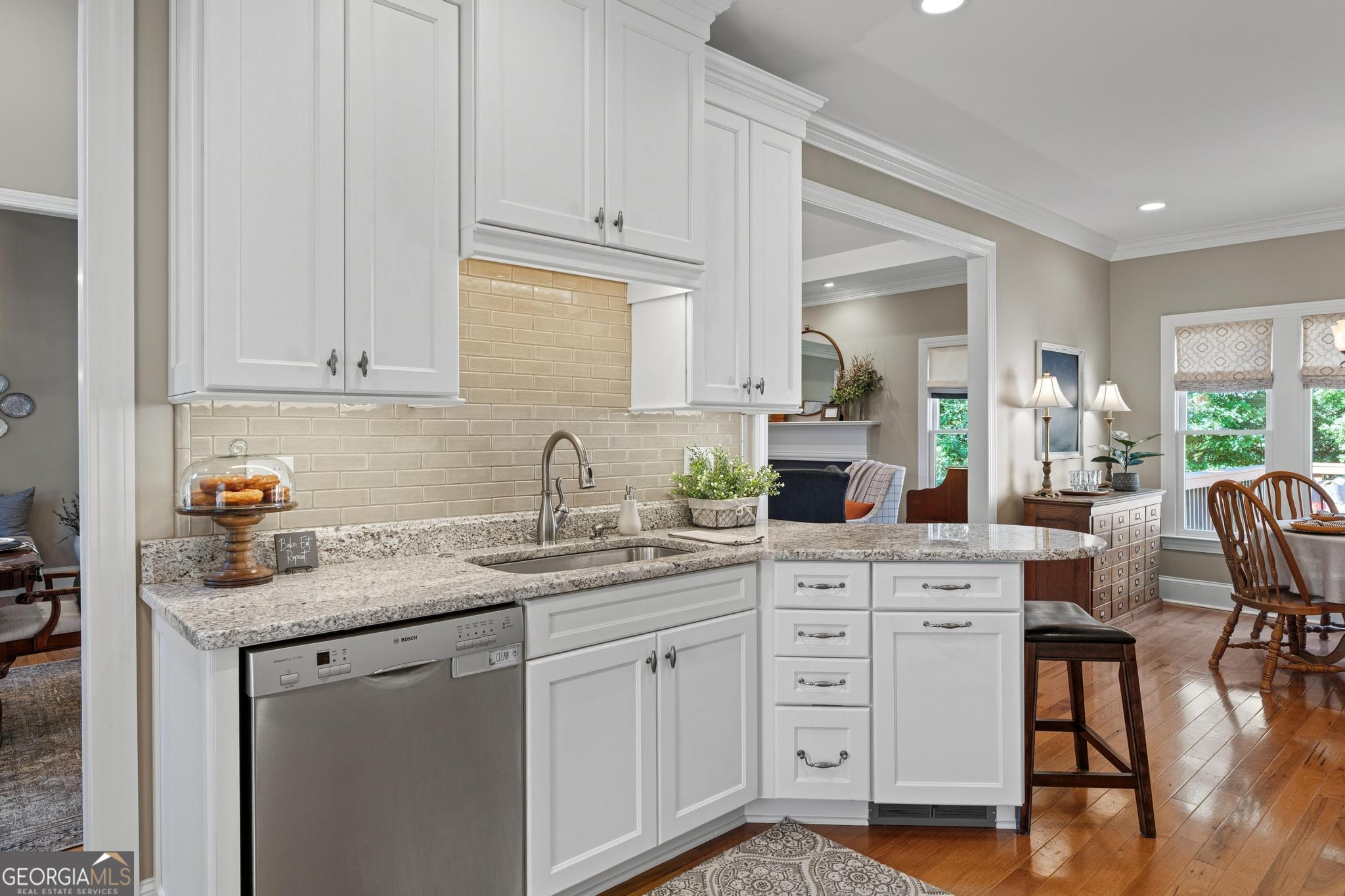 Lakehaven - Residential