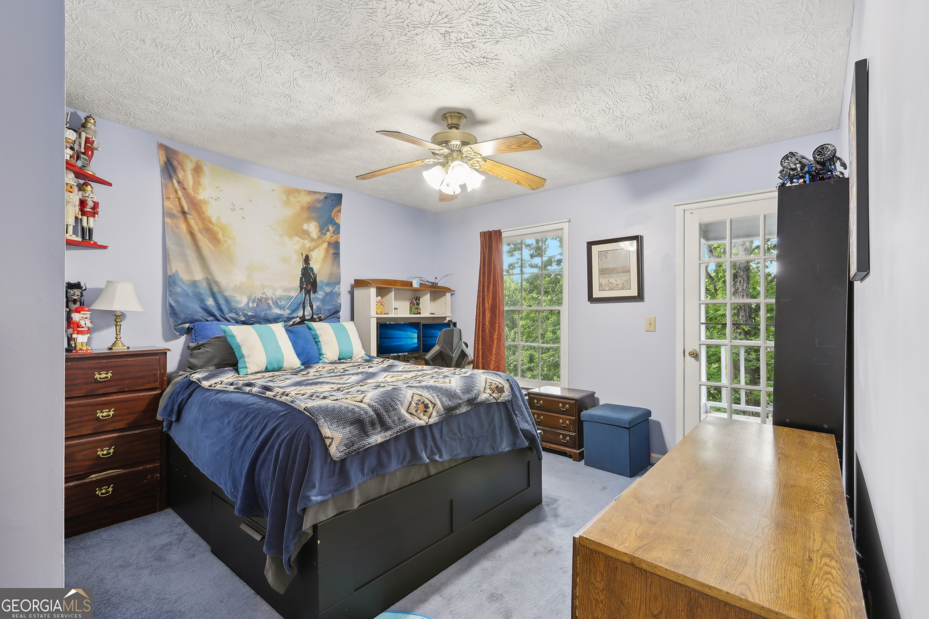 Village North Highlands - Residential