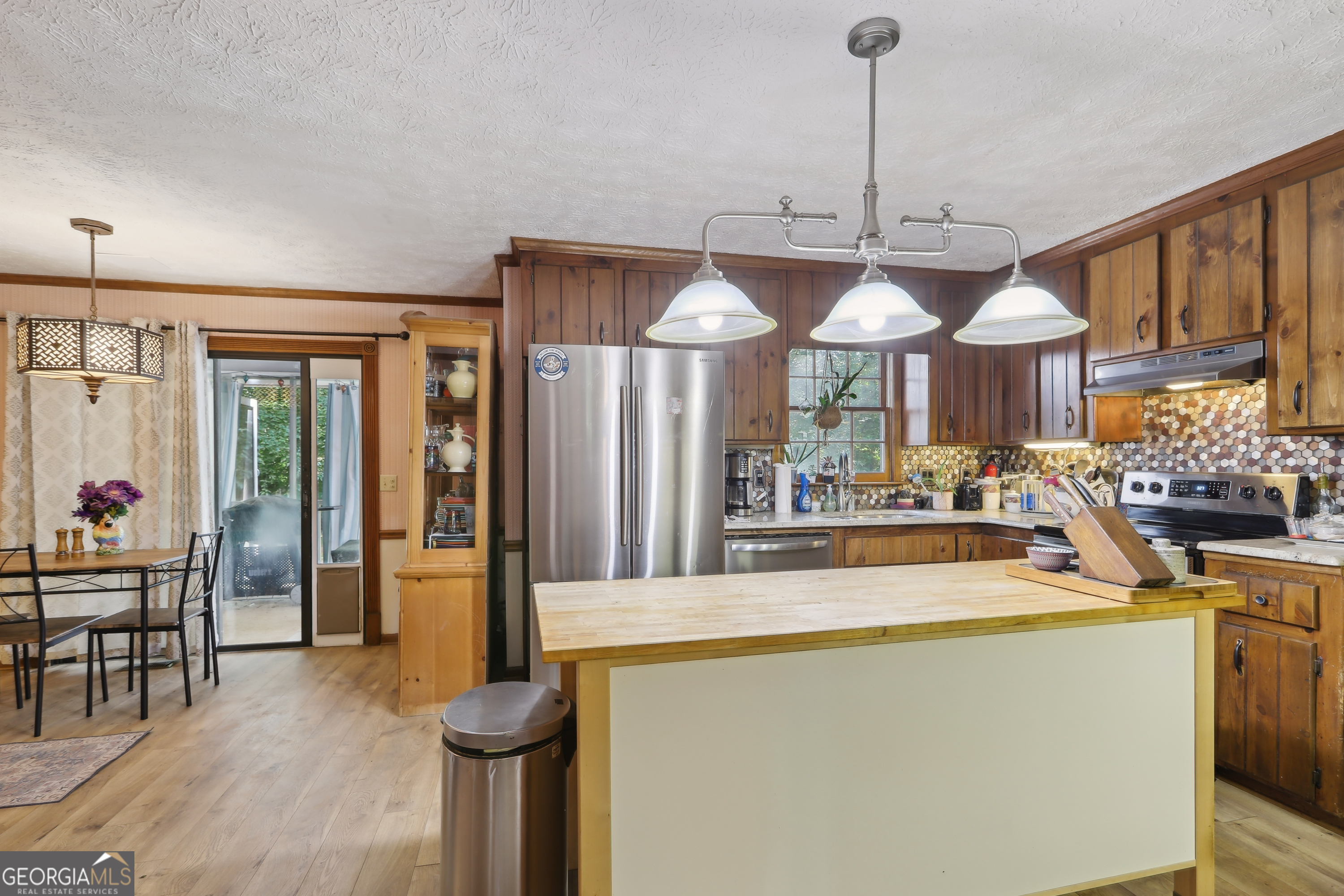 Village North Highlands - Residential