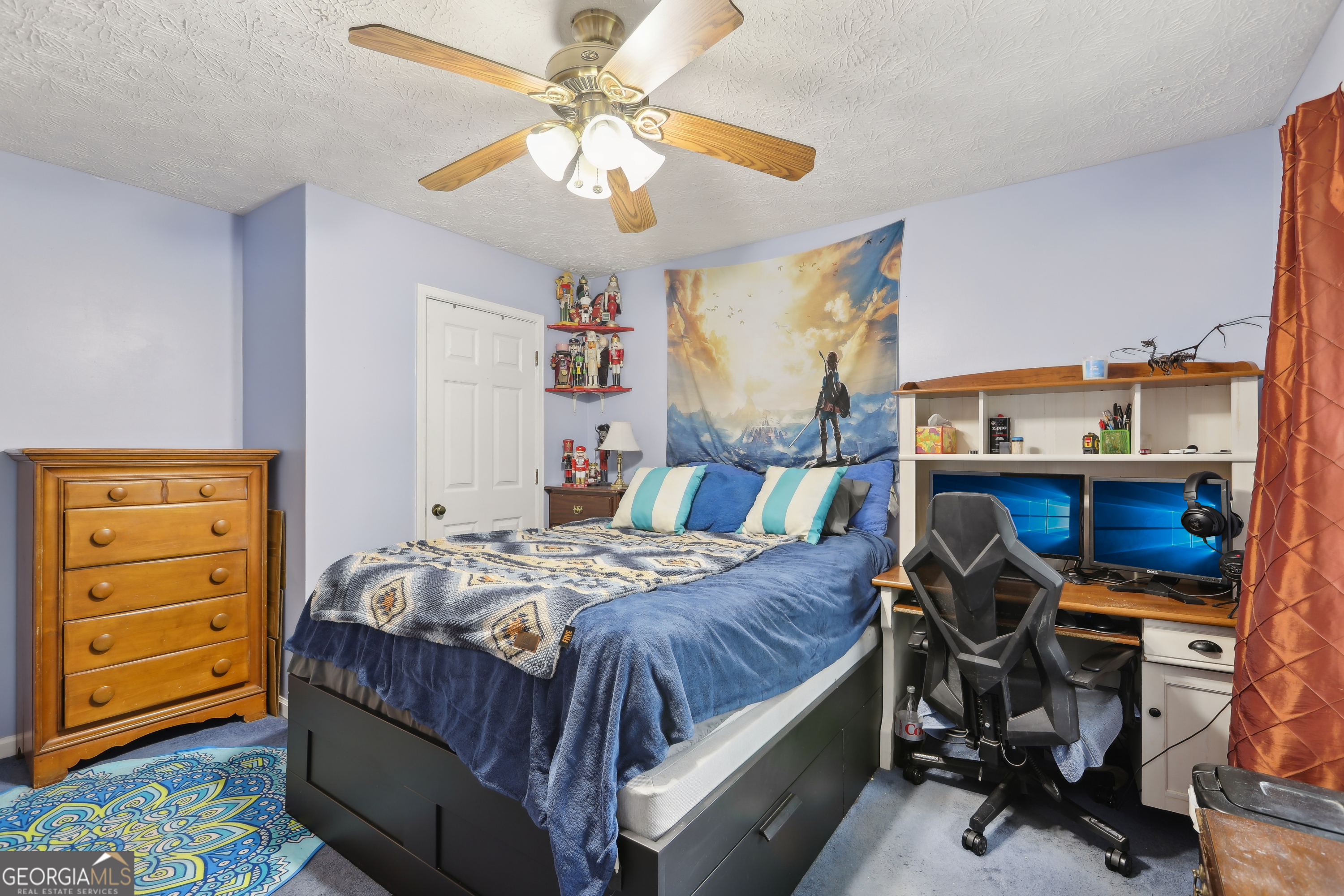 Village North Highlands - Residential