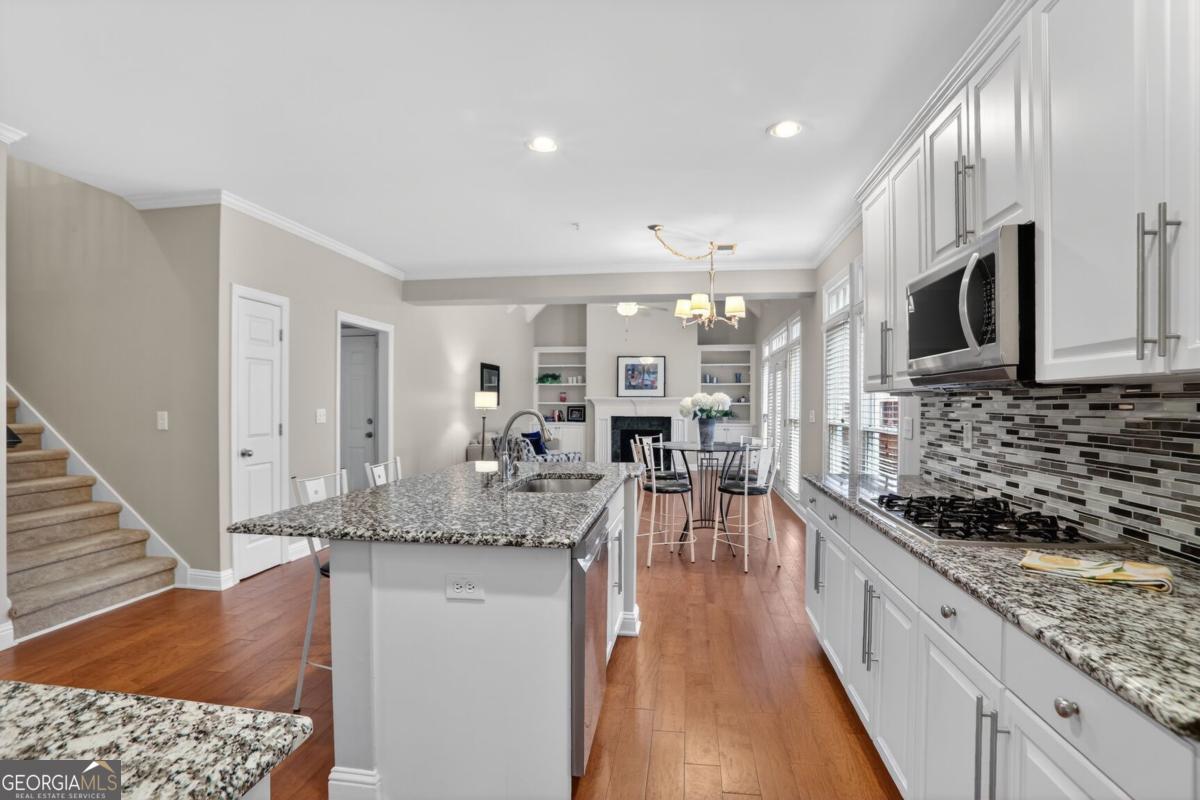 1533 Reids Ferry WAY