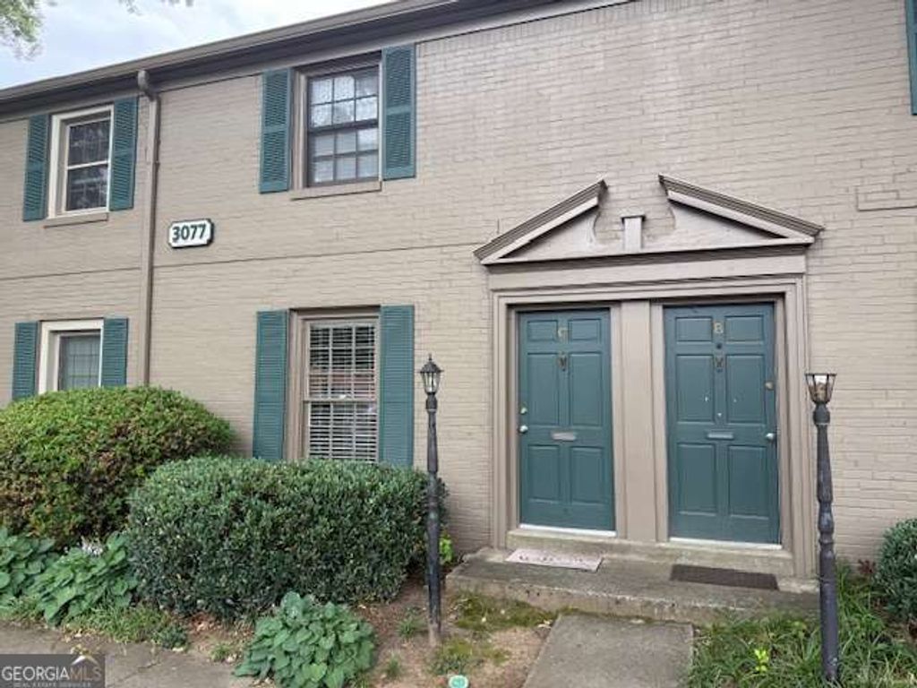 Photo of 3077 Colonial Way #C, Atlanta, GA 30341 (MLS # 10770978)