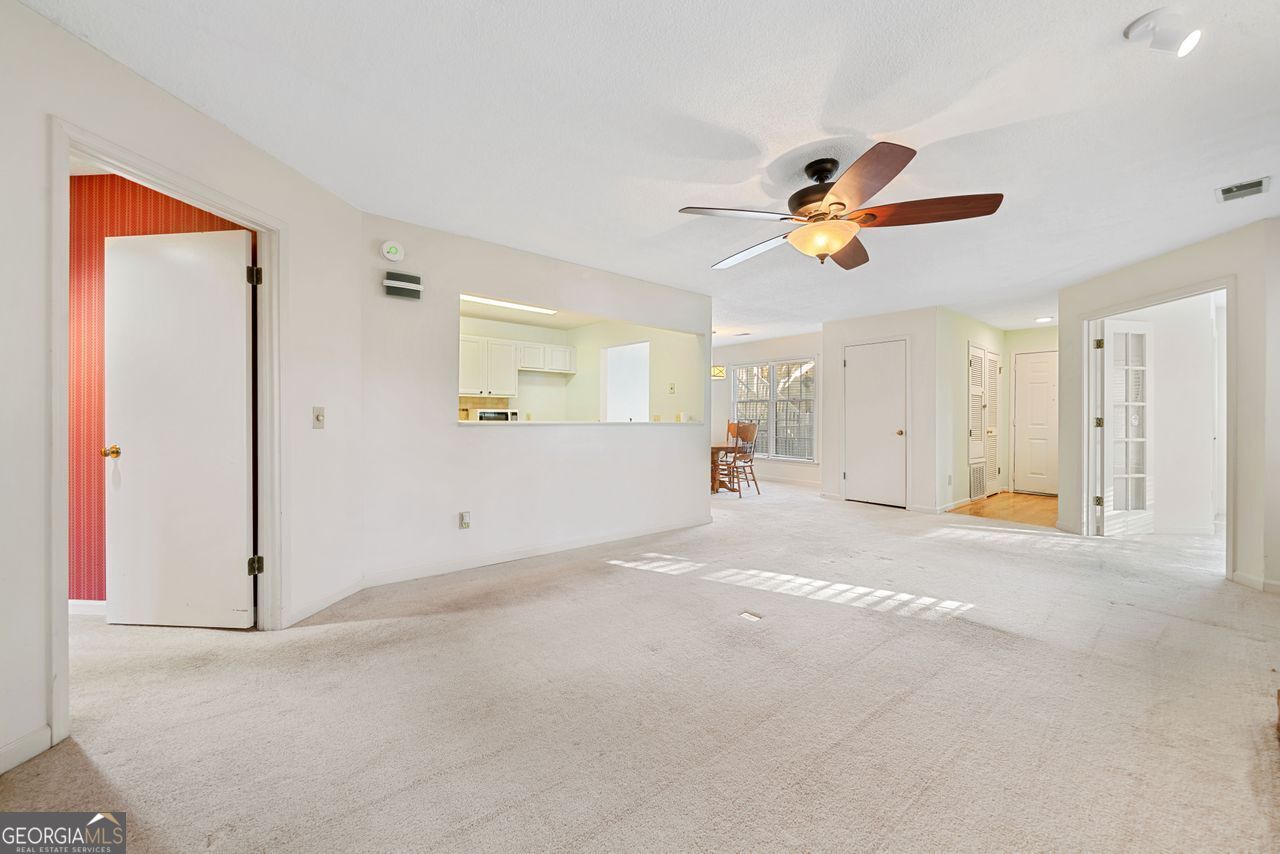 Cannon Gate Condominium - Residential