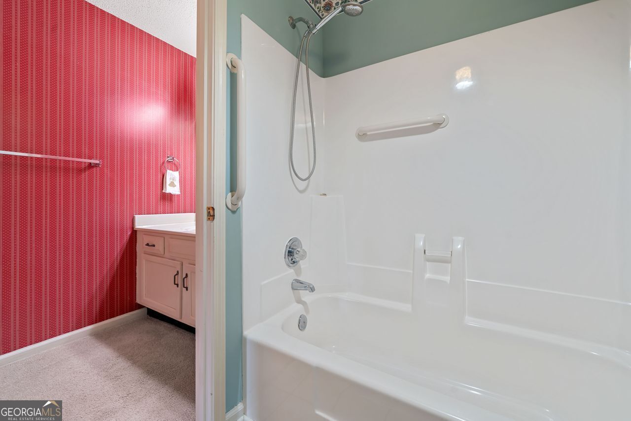 Cannon Gate Condominium - Residential