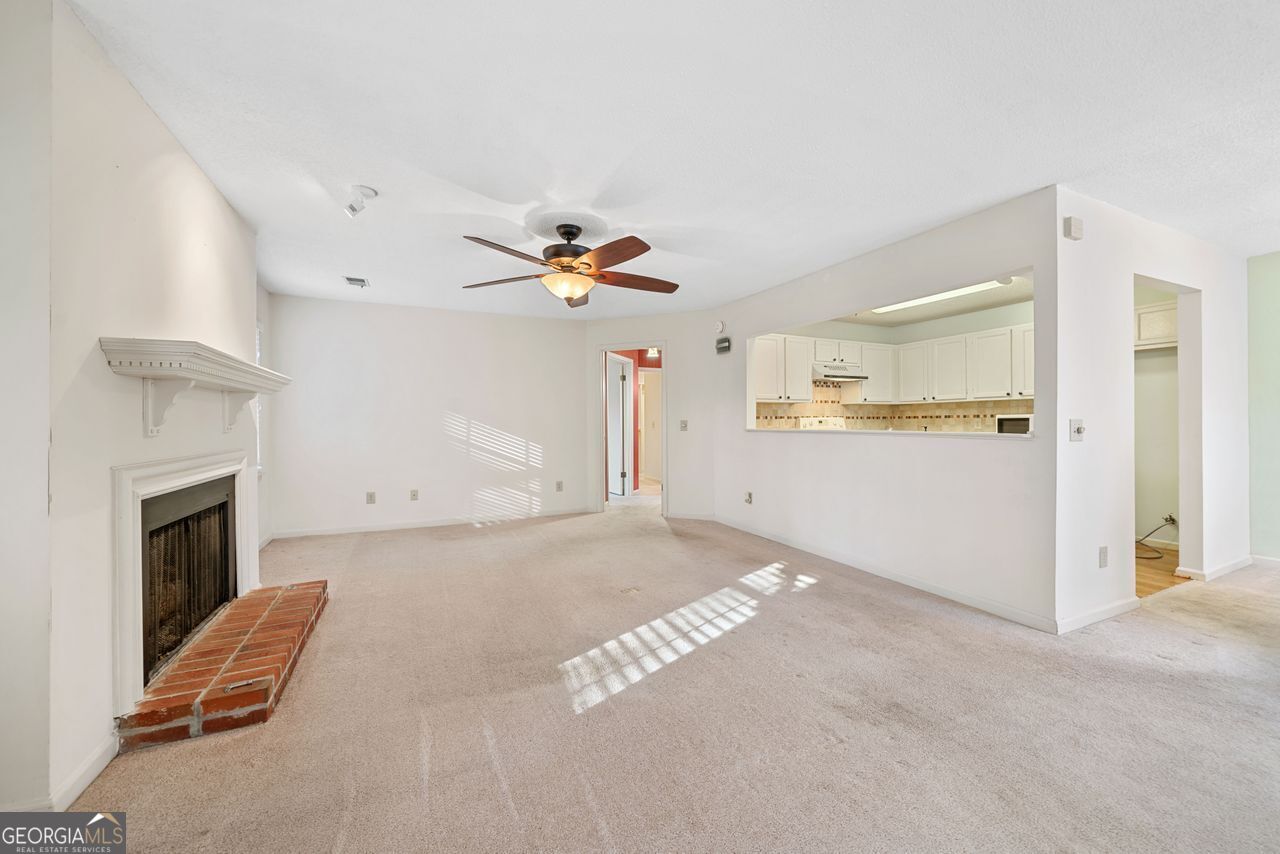 Cannon Gate Condominium - Residential