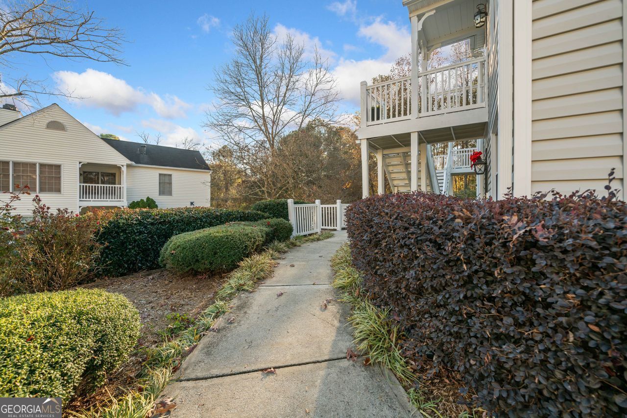 Cannon Gate Condominium - Residential