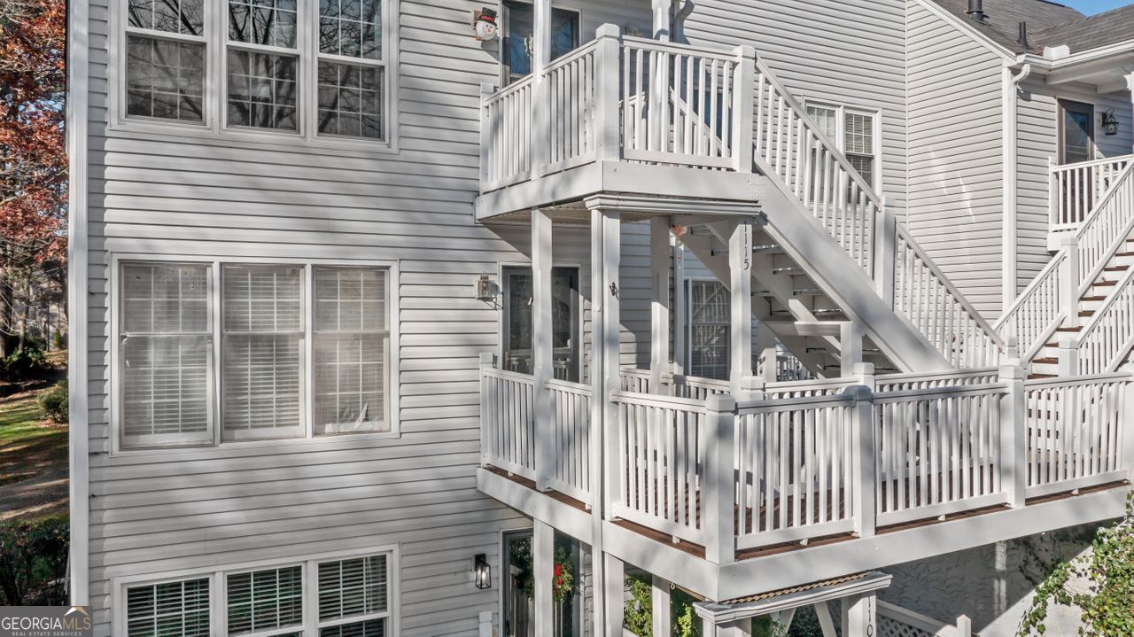 Cannon Gate Condominium - Residential