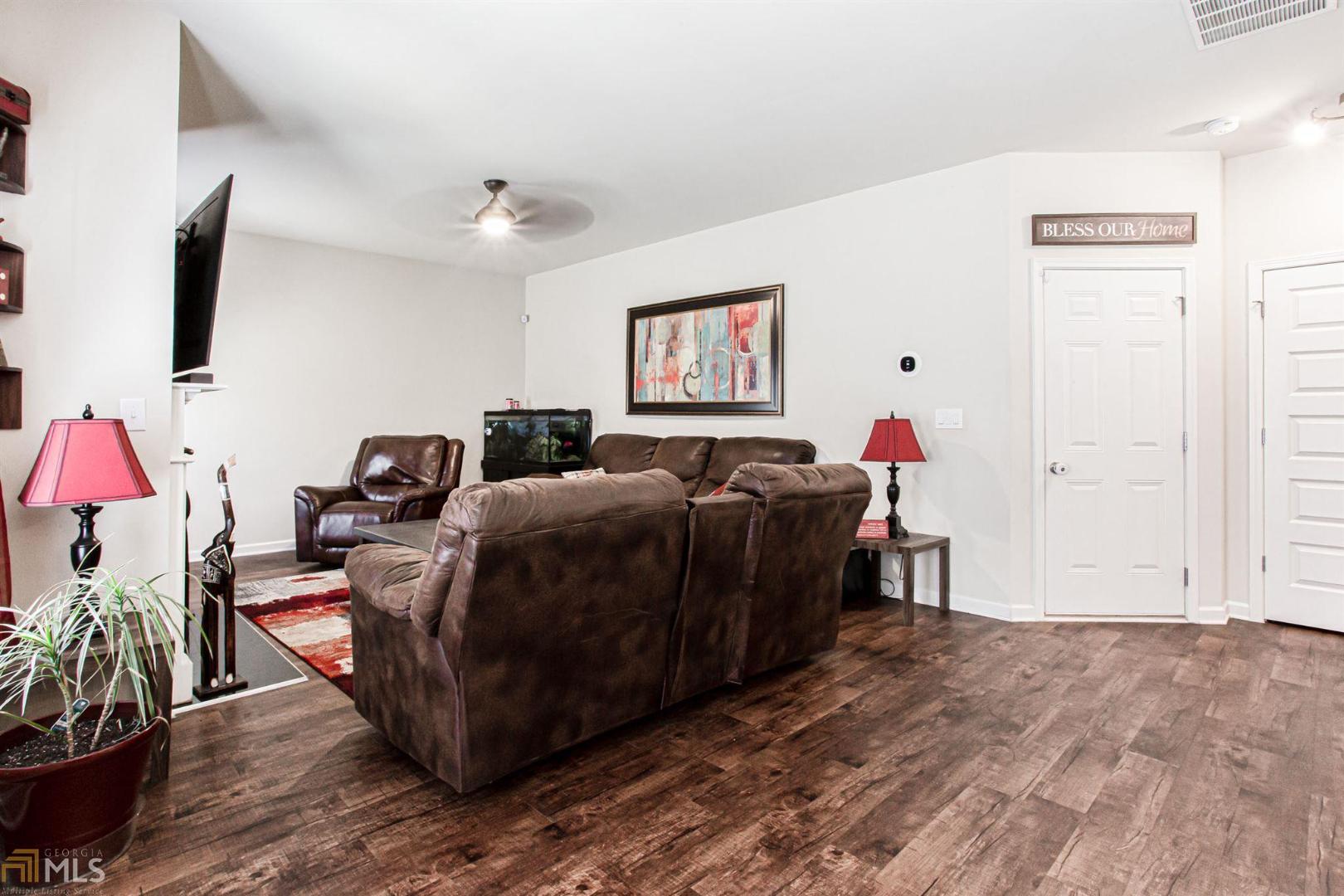 Stoney Creek - Residential