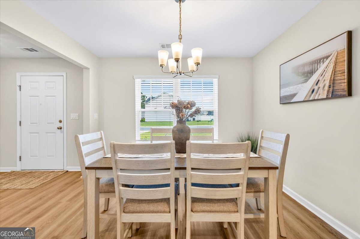 10050 Woodland CV