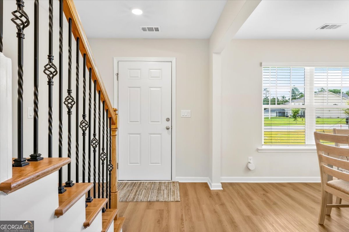 10050 Woodland CV