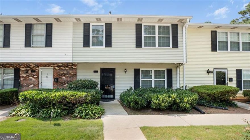 Discover the perfect blend of style and convenience in this 3-bedroom, 2.5-bath townhouse located in the sought-after Heathersett Park community. This move-in-ready home features an open floor with at the front of the home a living room, that flows to the dining area and into the kitchen, complete with all necessary appliances. Don't miss the half bathroom that is between the living area and dining are for guests to use.  Off of the dining you step out onto a screened porch that seamlessly integrates outdoor and indoor living. Upstairs, three bedrooms and two additional bathrooms offer ample privacy and comfort. Located just minutes from Hickory Hills Elementary, Marietta Square, I-75, The Battery Atlanta, Kennesaw Mountain, KSU, and Kennestone Hospital, and steps away from Tumlin Park's tennis courts, walking trails, and playground, this home is ideally positioned for both leisure and convenience. The monthly HOA dues provide significant value, covering water, trash, sewer, community pool, and exterior maintenance, while also offering potential rental opportunities, although restrictions apply. Don't miss out on this exceptional opportunity for a chic, low-maintenance lifestyle in a prime location. PROPERTY ALSO COMES WITH EXISTNG FURNITURE THROUGHOUT THE HOME!