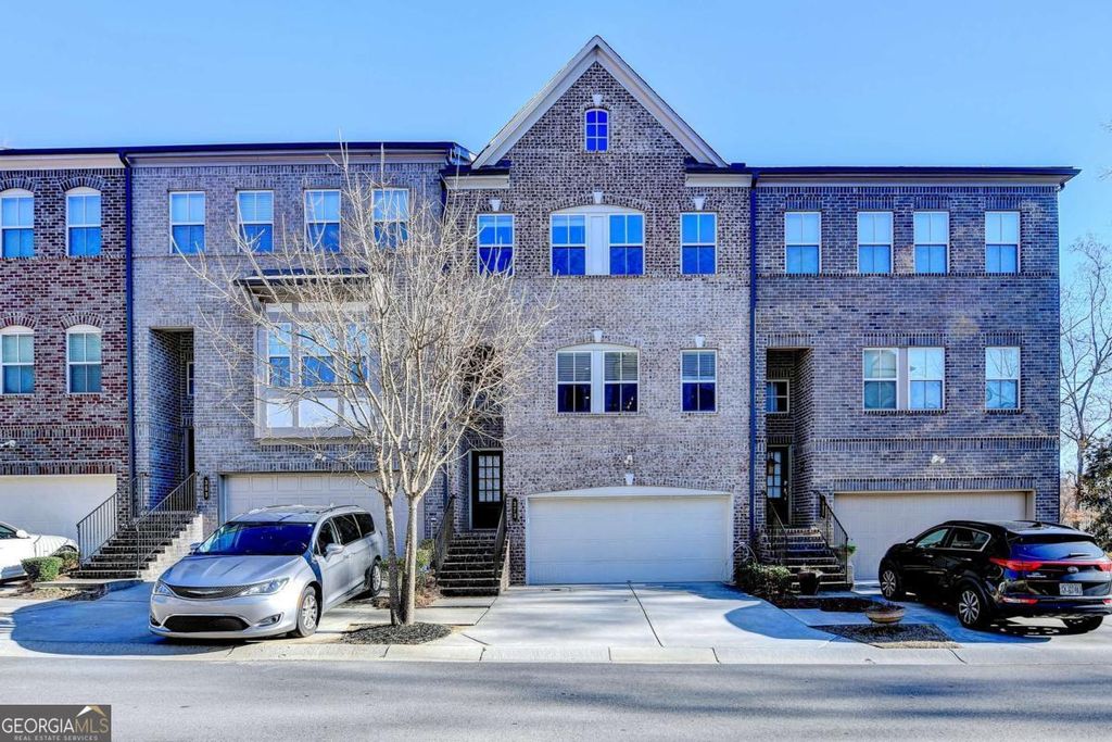 Photo of 373 Via Secco Lane, Suwanee, GA 30024 (MLS # 10655834)