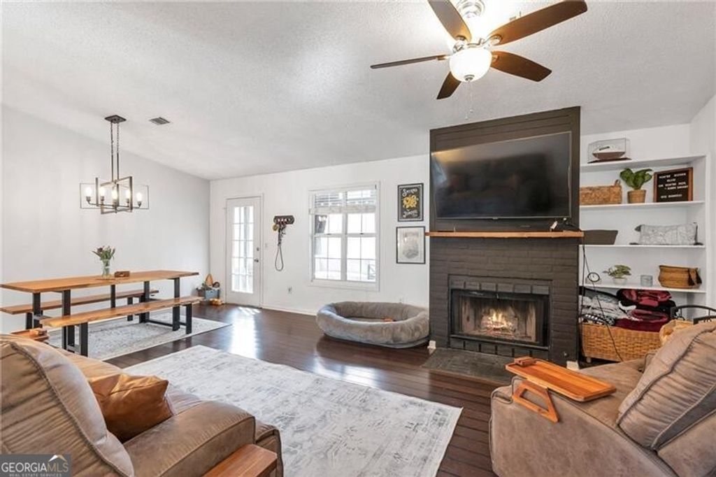 Photo of 2670 Linnwood Drive SE, Smyrna, GA 30080 (MLS # 10772009)