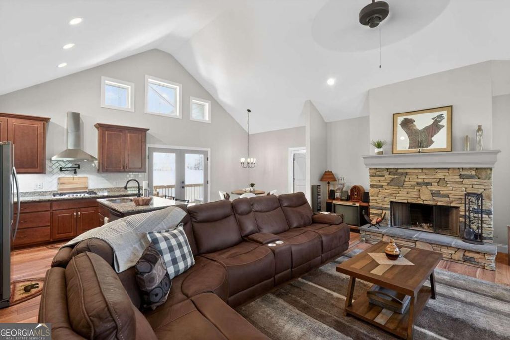 Photo of 292 Highpoint Trail, Blairsville, GA 30512 (MLS # 10738748)